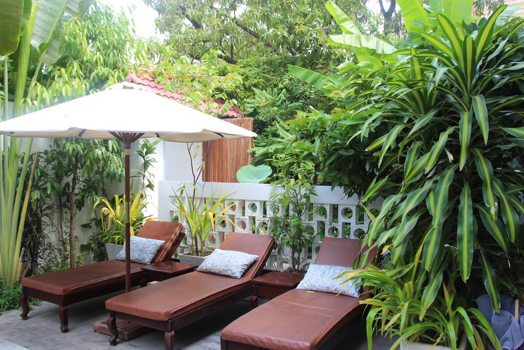 Vmansion Boutique Hotel Phnom Penh Exterior photo