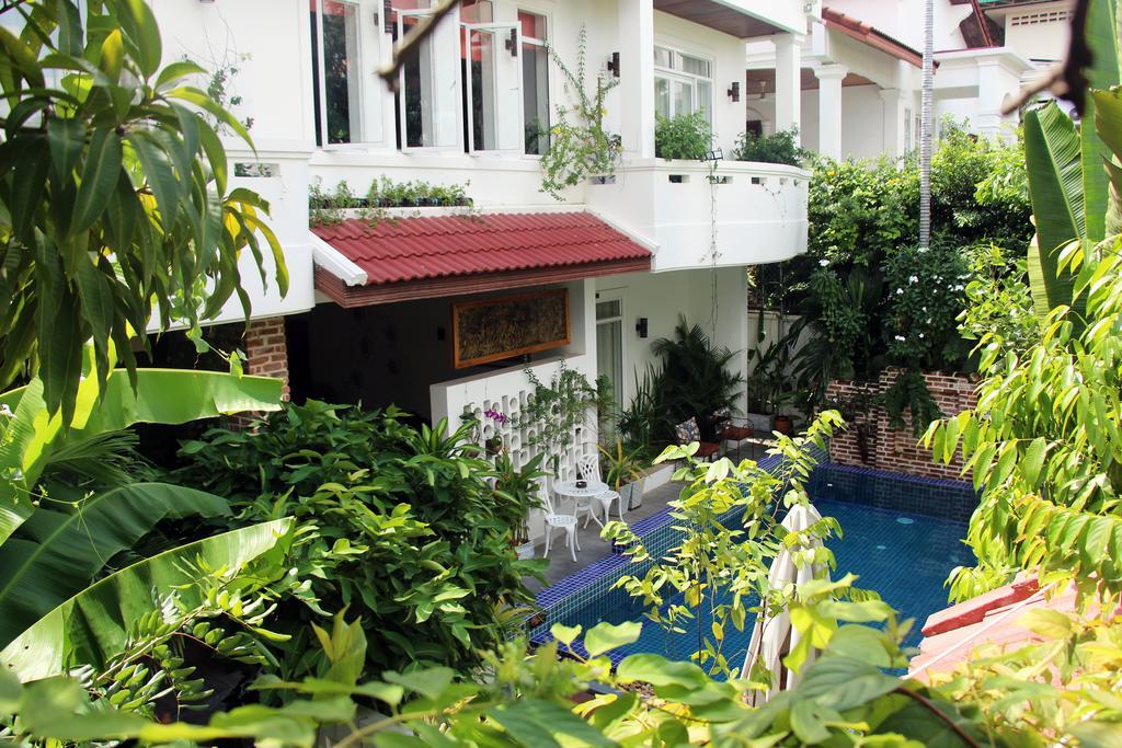 Vmansion Boutique Hotel Phnom Penh Exterior photo