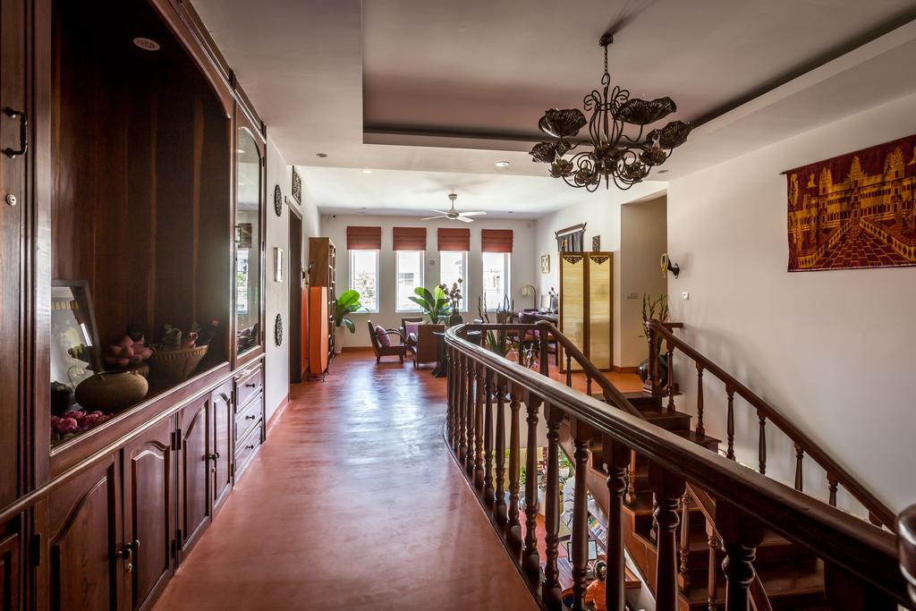 Vmansion Boutique Hotel Phnom Penh Exterior photo