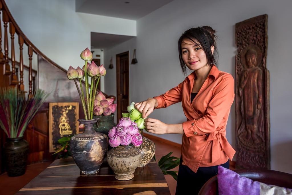 Vmansion Boutique Hotel Phnom Penh Exterior photo