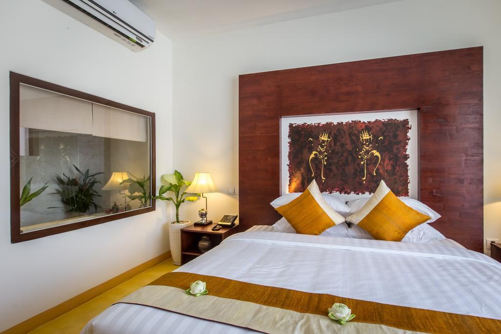 Vmansion Boutique Hotel Phnom Penh Exterior photo