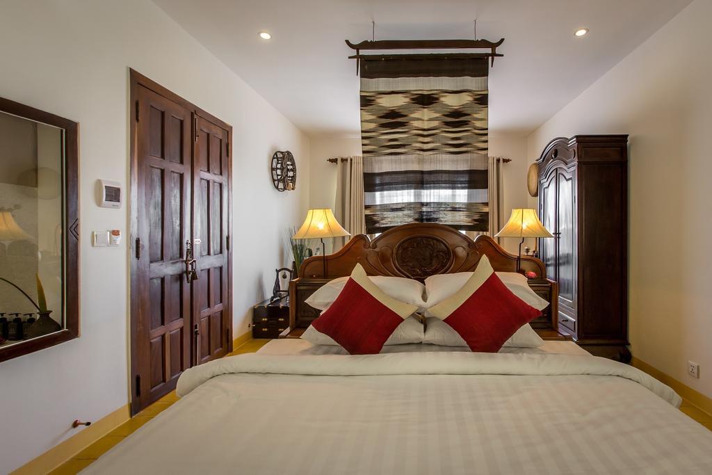 Vmansion Boutique Hotel Phnom Penh Exterior photo