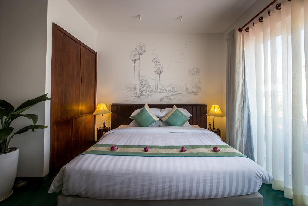 Vmansion Boutique Hotel Phnom Penh Exterior photo